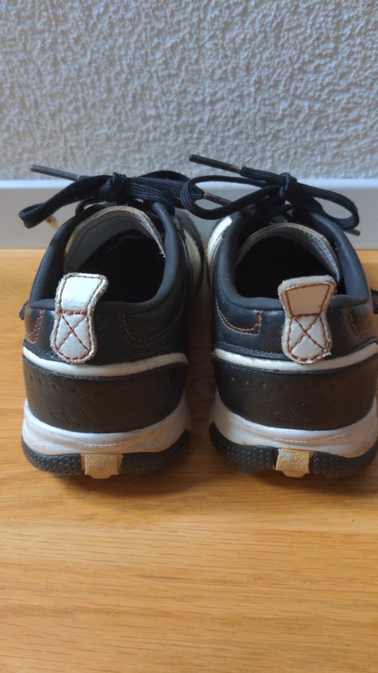 Adidas Scarpe per ragazzi: Fussballschuhe Adidas Gr.28 Leder – Usato da Sutz venduto da Rawypp 2