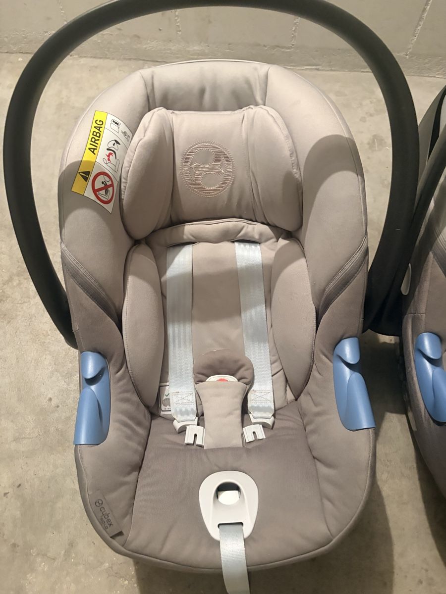 Cybex Sièges auto: Cybex Babyschale Aton M beige 2 Stk – D'occasion à Inwil par Mira32 1