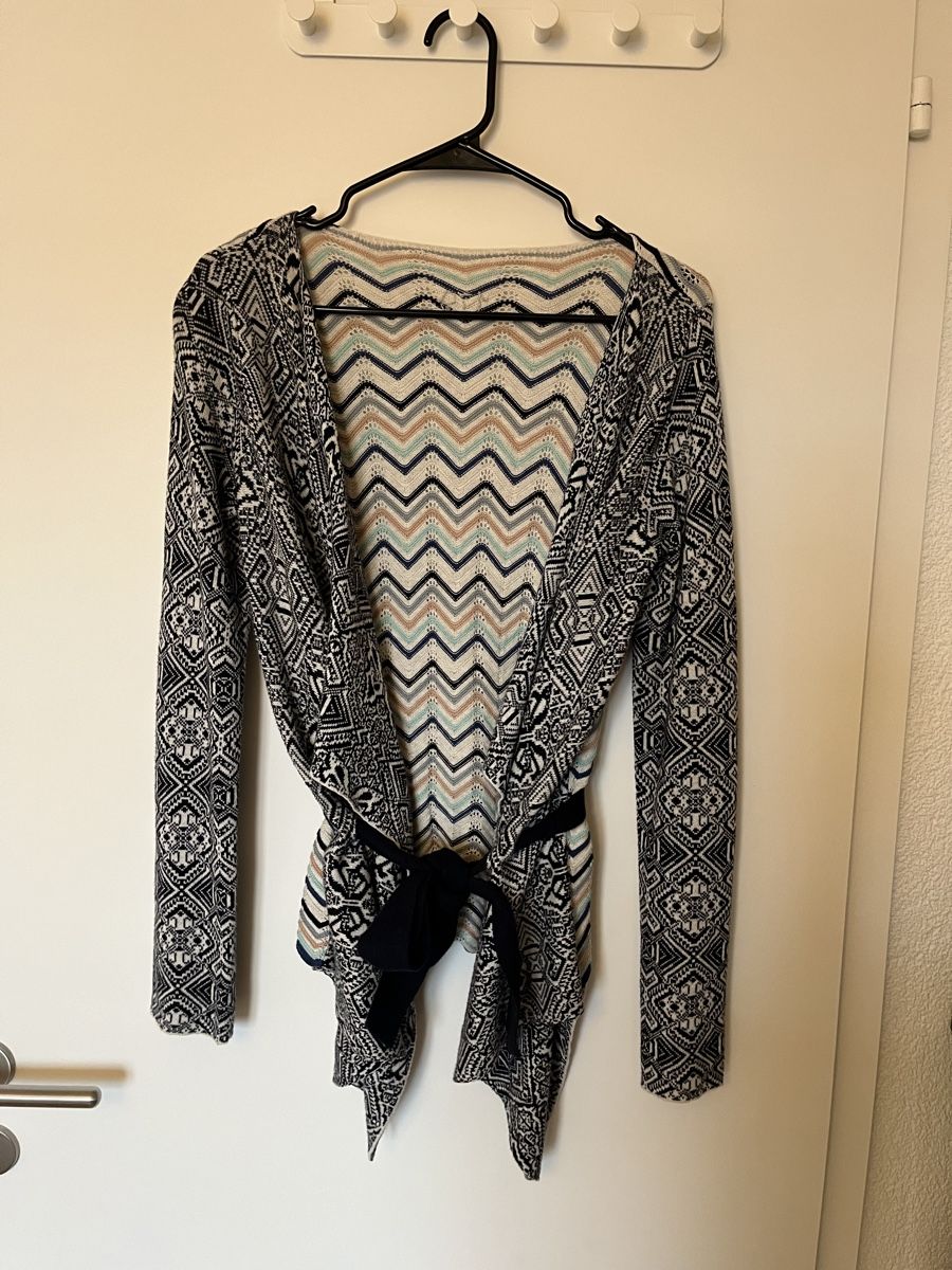 Odd Molly Giacche: Odd Molly Strickjacke Damen Gr. 2 gemustert – Usato da Wädenswil venduto da Gilmored83