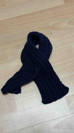 Gestrickter Kinder-Schal dunkelblau (1-3 J)
