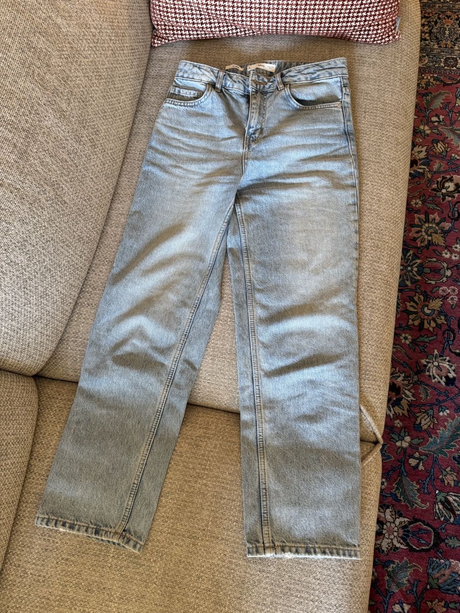 Mango Jeans: Mango Jeans, Light Wash, Size 36, Blanca Collection – Nuovo (secondo la descrizione) da Zürich venduto da que_5ntr 2