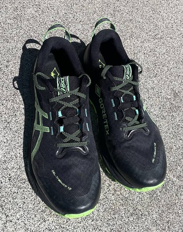 Asics Scarpe da uomo: ASICS FFBlast Trabuco 12 – Usato da Vevey venduto da Stephane7474