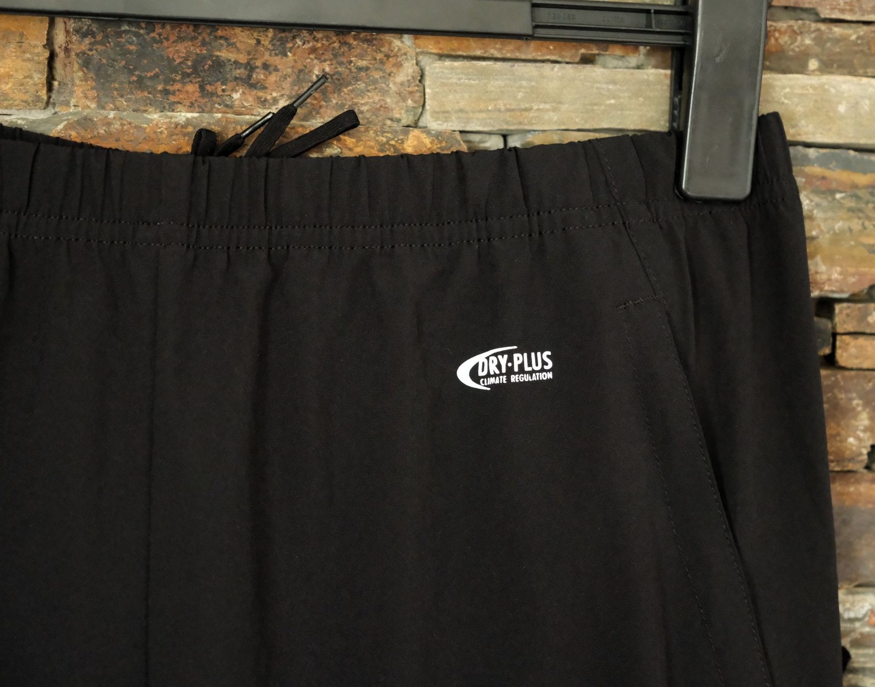 Pantaloni: Sporthose Trainerhose Damen Gr. 42 PRO TOUCH DRY PLUS – Nuovo (secondo la descrizione) da Wohlen AG venduto da Exitburn 1