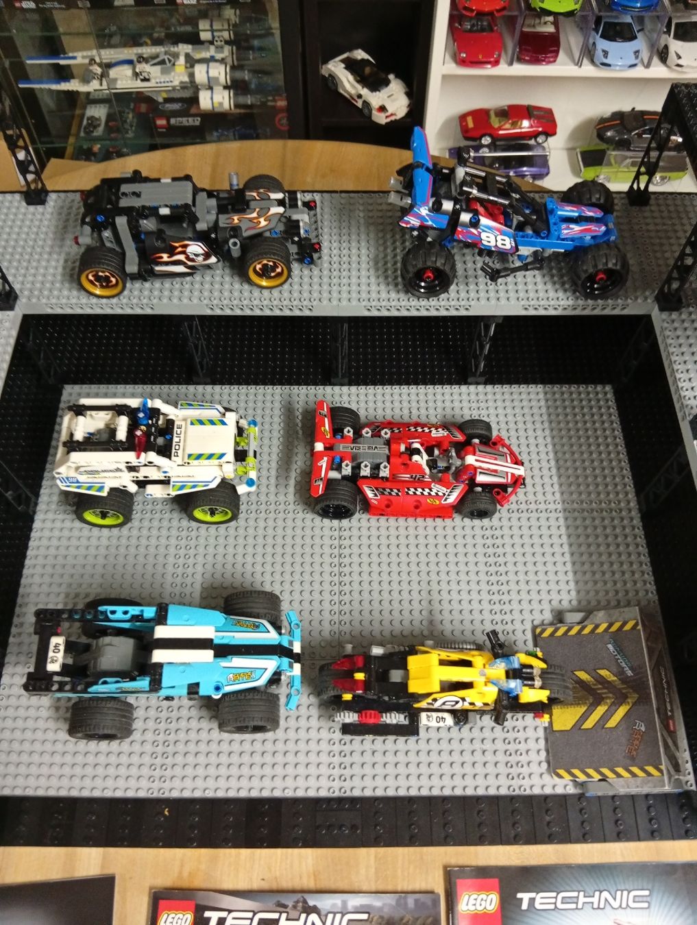 Lego Kit di costruzioni: 6 Lego Technic Fahrzeuge  – Usato da Trun venduto da kawak1 2