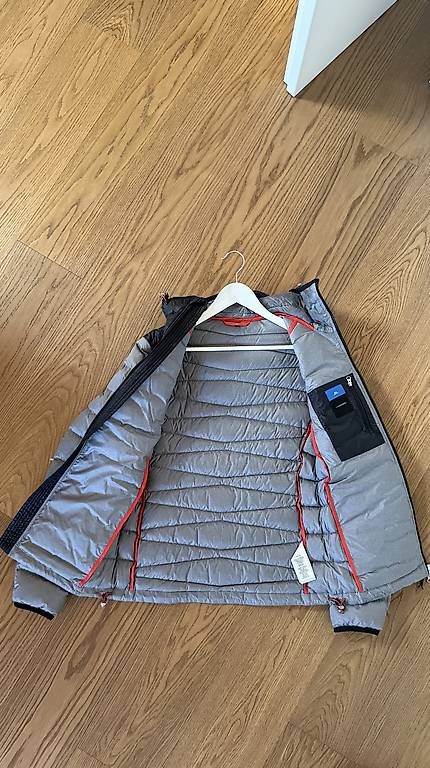 Lindeberg Giacche: J.Lindeberg light Daunenjacke – Nuovo (secondo la descrizione) da Wollerau venduto da FlavianM 3