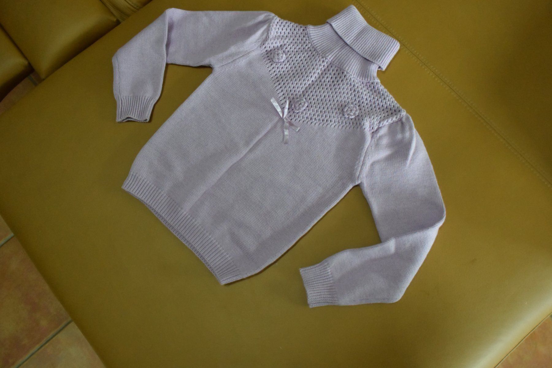 Maglioni & Felpe: NEUER Rollkragenpullover Mädchen Gr. 116 – Nuovo (secondo la descrizione) da Densbüren venduto da TutaLarsen