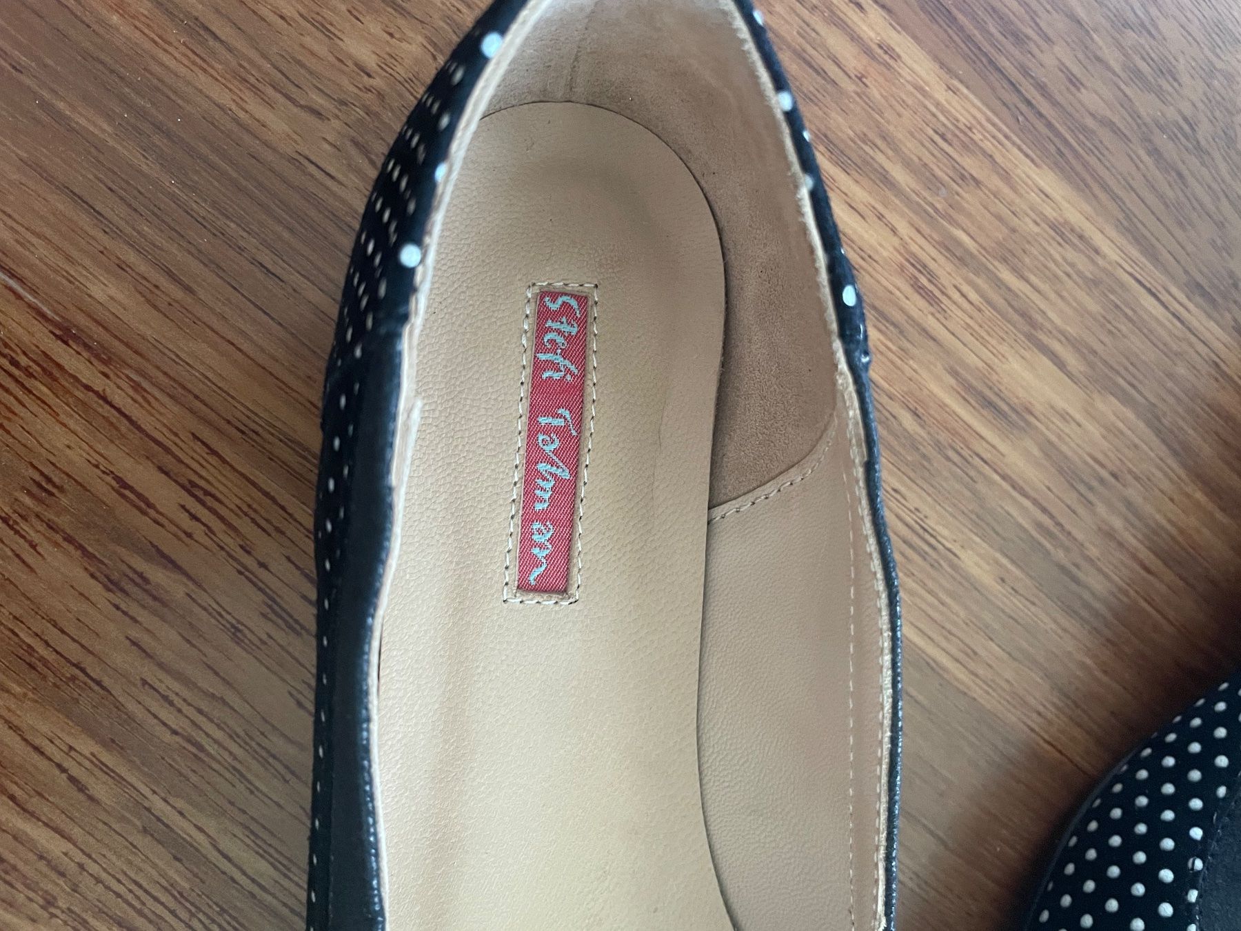Stefi Talman Scarpe da donna: Stefi Talman Flats - Gr. 37 – Usato da Hünenberg See venduto da DND5 5