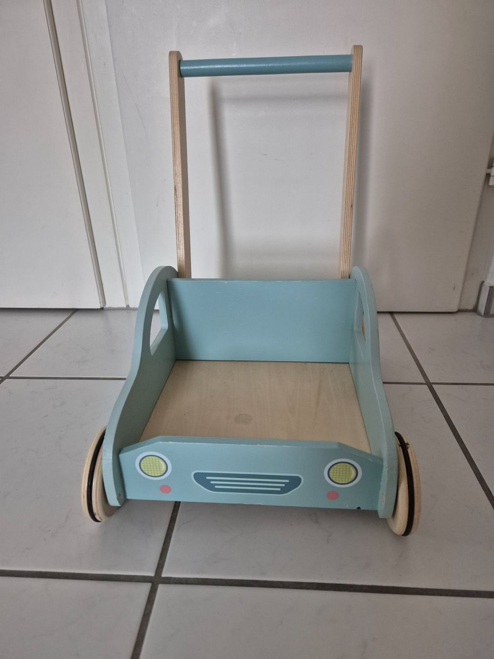 Giocattoli: Lelin Lauflernhilfe Auto hellblau – Usato da Stäfa venduto da unn_dj8d 1