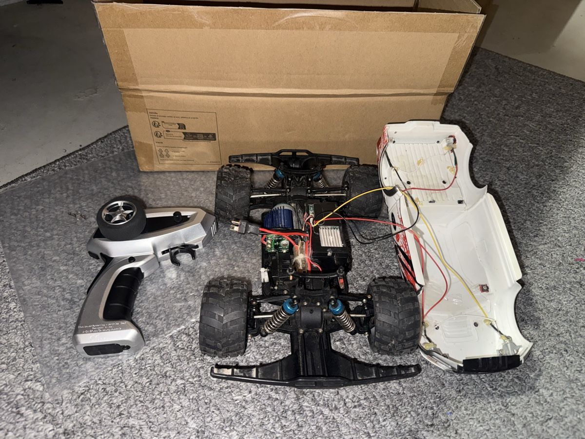 Carrera Modellismo RC: Rc Auto Carrera Profi – Usato da Aadorf venduto da Apoly 1