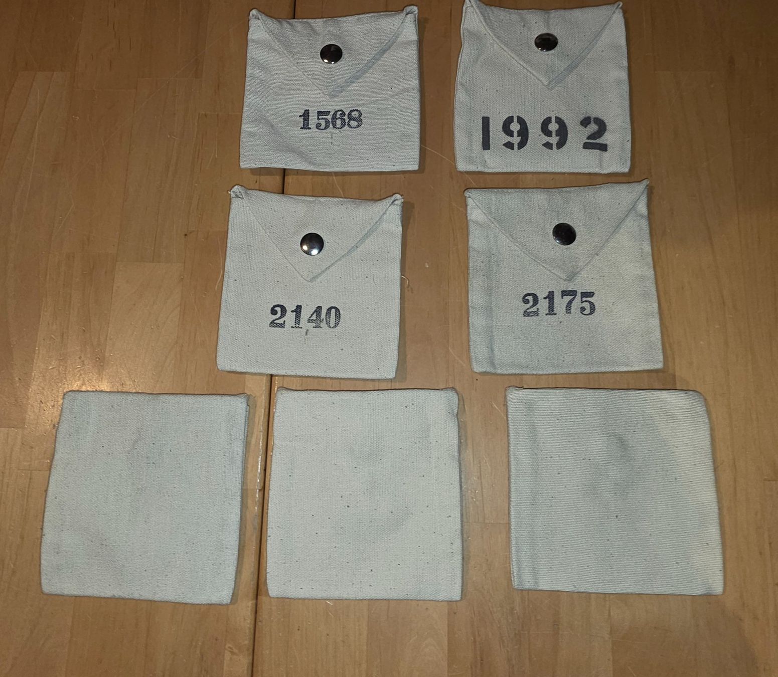 Schweizer Armee Borse: CH-Armee > Canvas Täschli  Set.  mit versch. Nummern – Usato da Obermumpf venduto da oiskypoisky 1