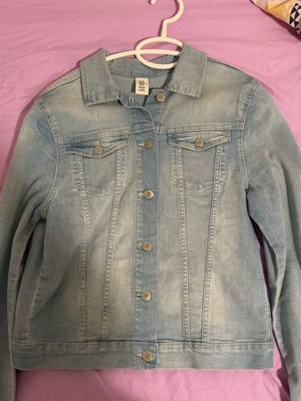 Veste en jean bleue clair taille S occasion