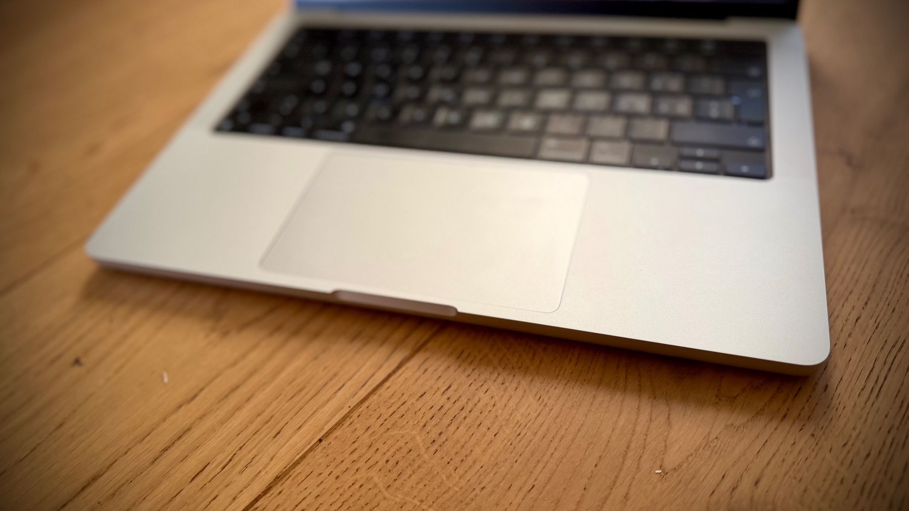 Apple Notebook: MacBook Pro 14" M3 Max 16-CPU 40-GPU 48 GB 2TB mit Garantie – Nuovo (secondo la descrizione) da Weggis venduto da Linriel 1