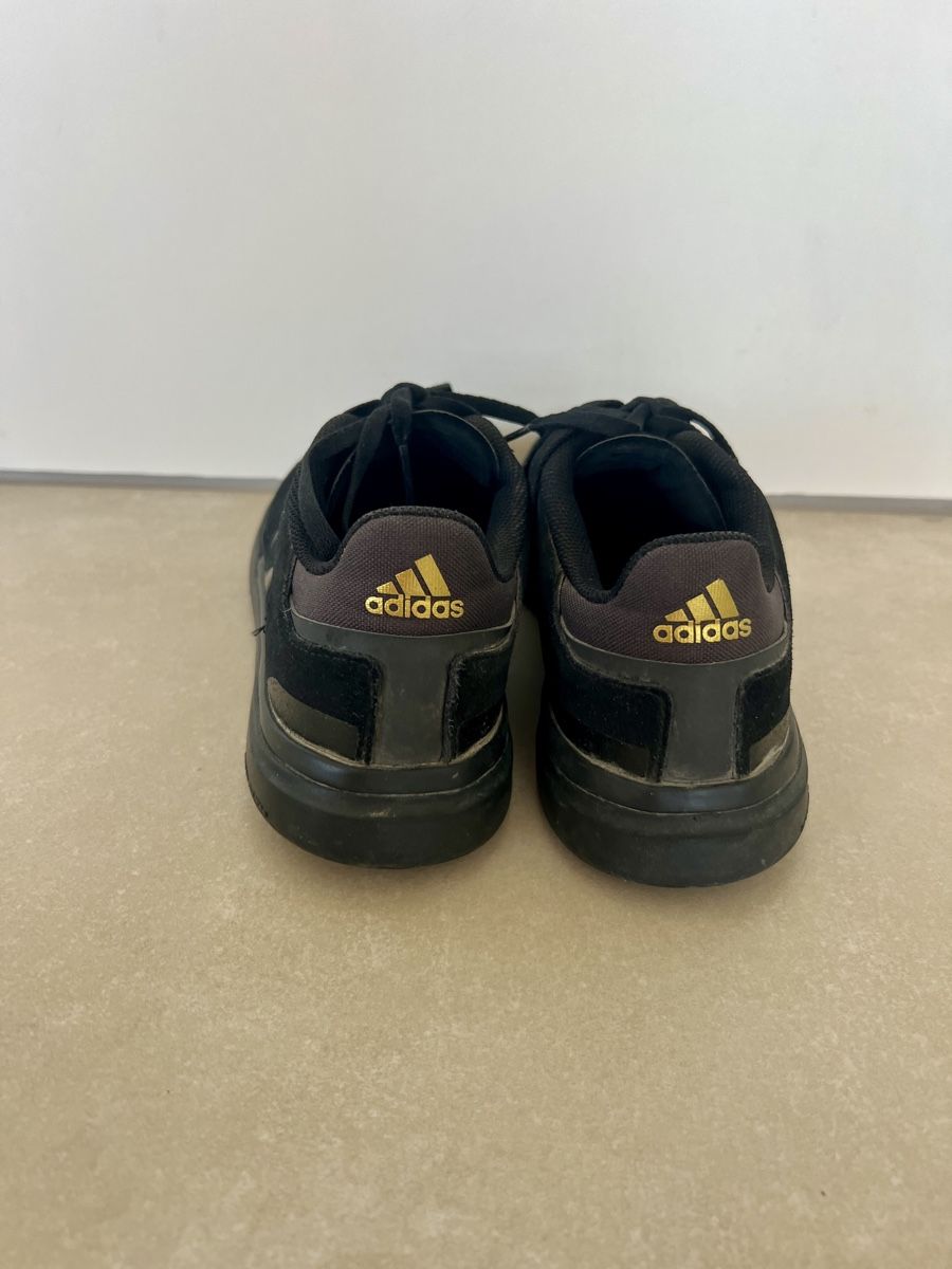 Five Ten Scarpe da uomo: Five Ten MTB Schuhe schwarz Gr. 39 1/3 – Usato da Zürich venduto da peachjess 2