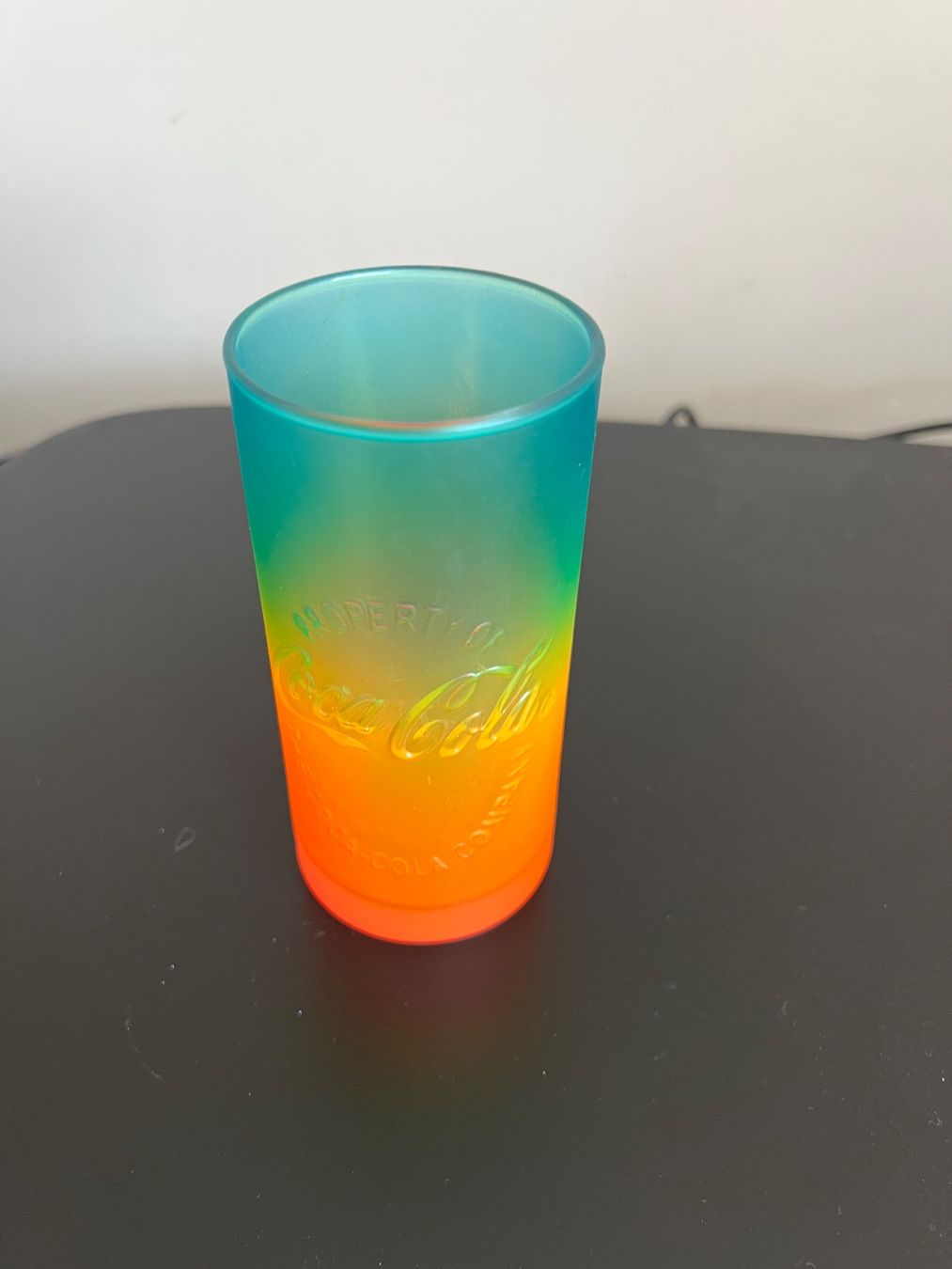 Coca-Cola Bicchieri: Coca Cola Regenbogen Glas 2021 Limited Edition – Usato da Jona venduto da Sariksa 1