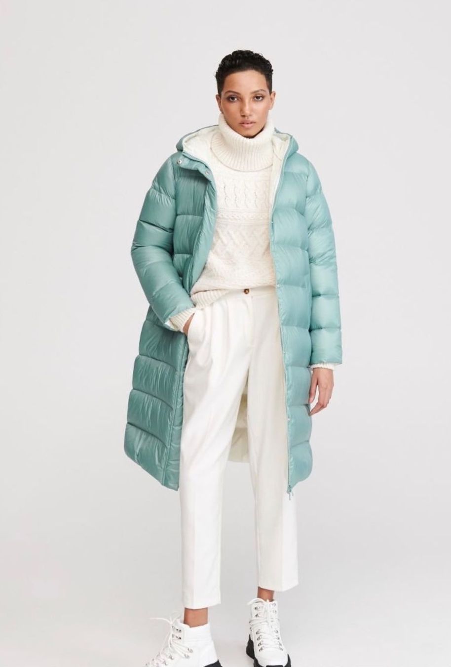 Giacche: Wunderschöne Daunenjacke perfekt für Winter oder Herbst – Usato da Winkel venduto da Luxtime