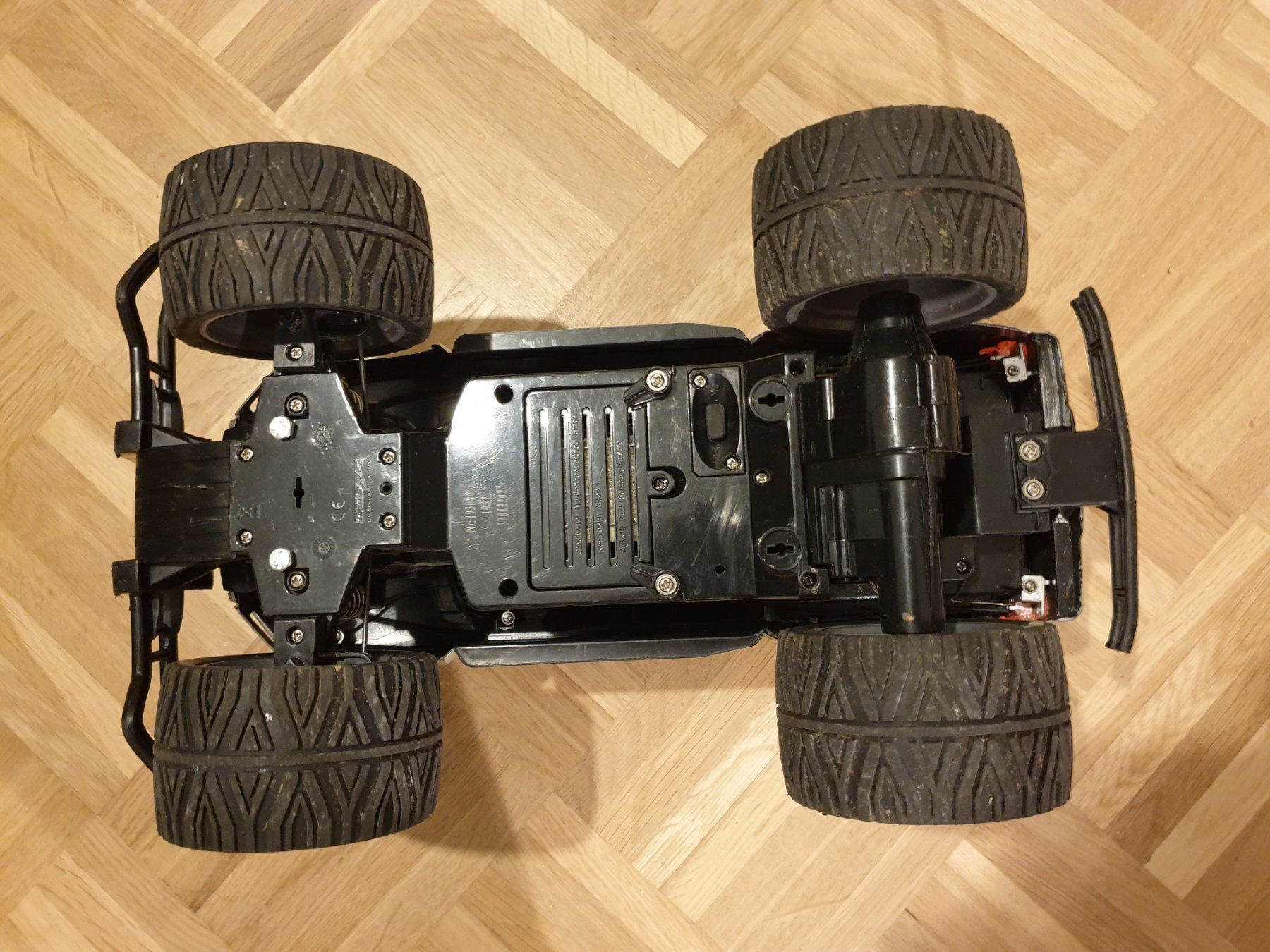 Modellismo RC: RC 150 Ford Gross mit Zubehör – Difettoso da Horw venduto da Arta20000 2