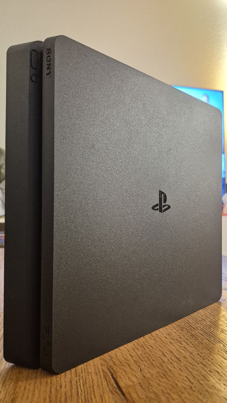 Sony Console: Sony PlayStation 4 Slim 500GB – Usato da Au SG venduto da AlenCompany 1