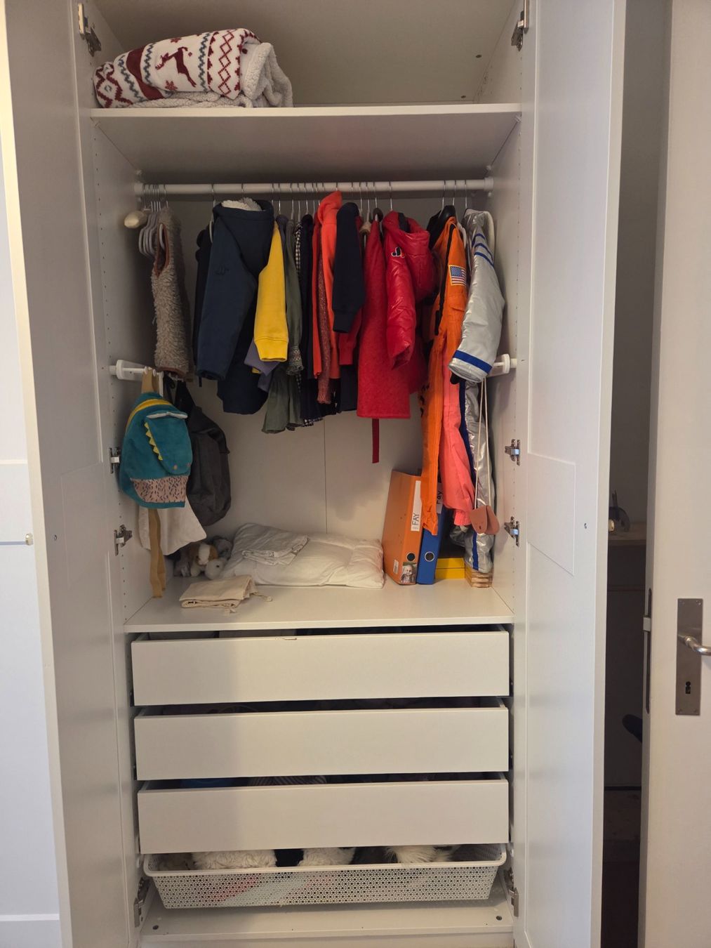 Ikea Armadi: 2 IKEA PAX Kleiderschrank – Usato da Zürich venduto da sar_xn2x 4