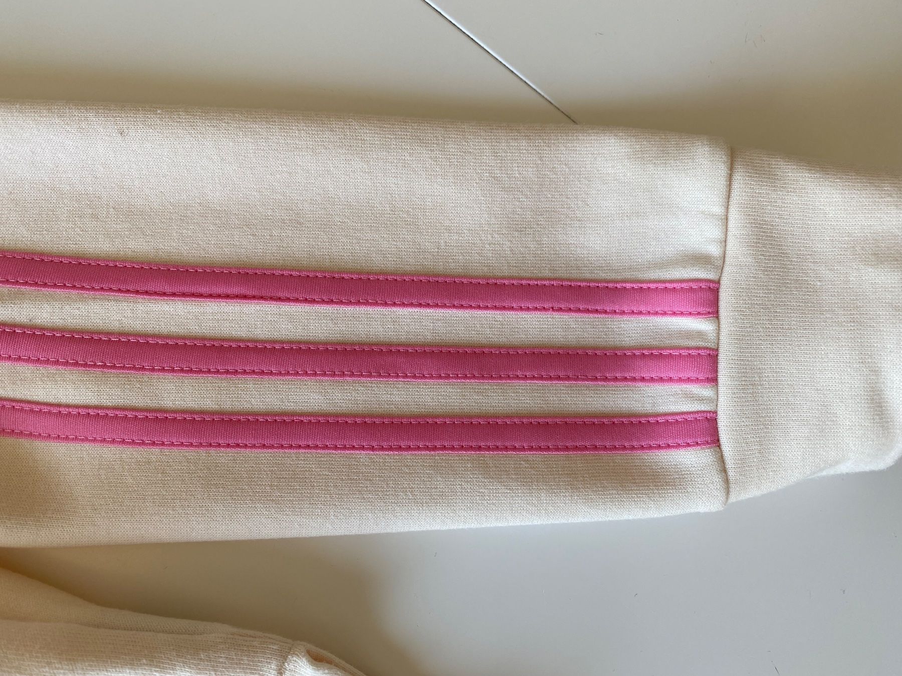 Adidas Giacche & Cappotti: Veste à capuche Adidas   t.152 – Usato da Peseux venduto da Gilloss 3