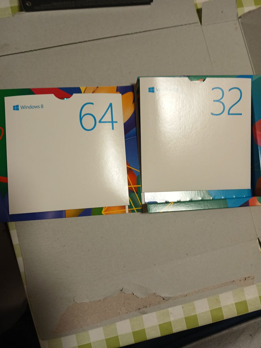 Microsoft Software: Windows 8 Pro – Usato da Reinach AG venduto da gra_dvs5 1