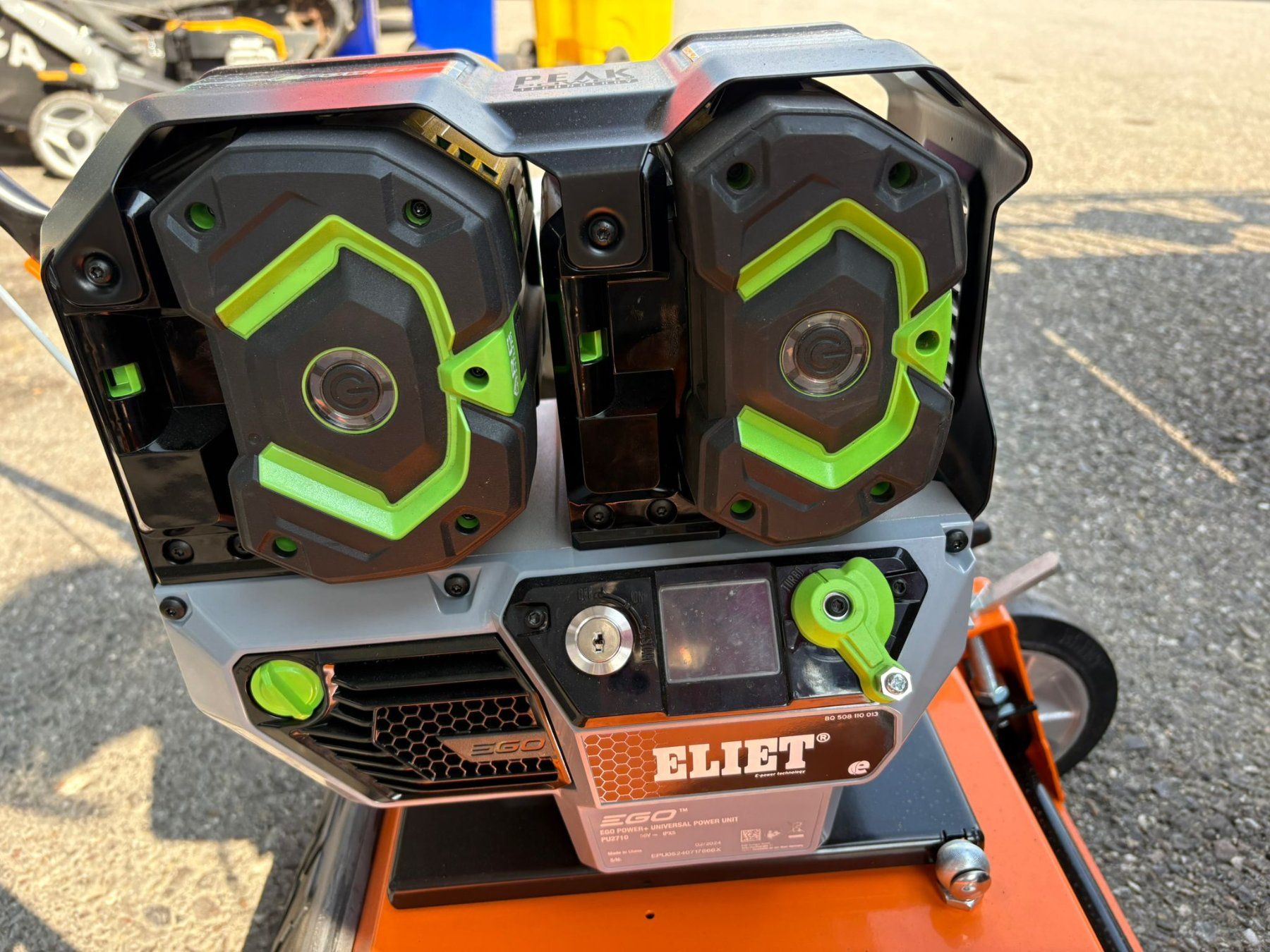 Attrezzi per la lavorazione del suolo: Vertikutierer Eliet E450 DC – Usato da Hasle b. Burgdorf venduto da EGO-PowerPlus3415 3