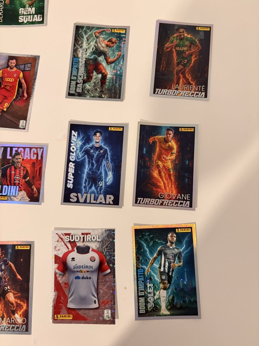 Panini Carte collezionabili: Figurine panini calciatori 2025/26  – Usato da Giubiasco venduto da bulag 7