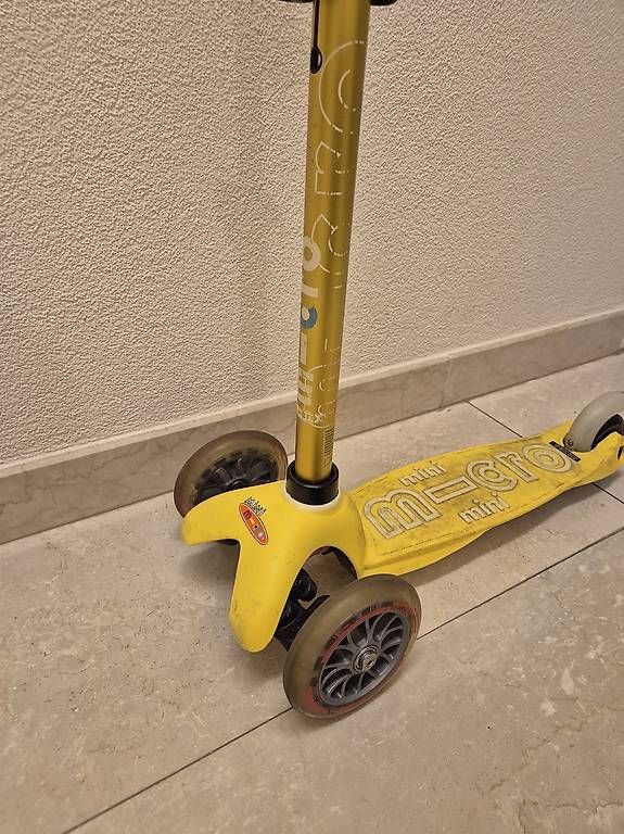Micro Kickboard: Scooter Mini Micro (gelb) – Usato da Riehen venduto da cyr_mm98 2