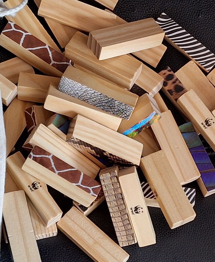 Spiele: WWF Jenga mit Tiermuster - das tierische Geschicklichkeitssp – Gebraucht aus Morschach von son_8fqy
