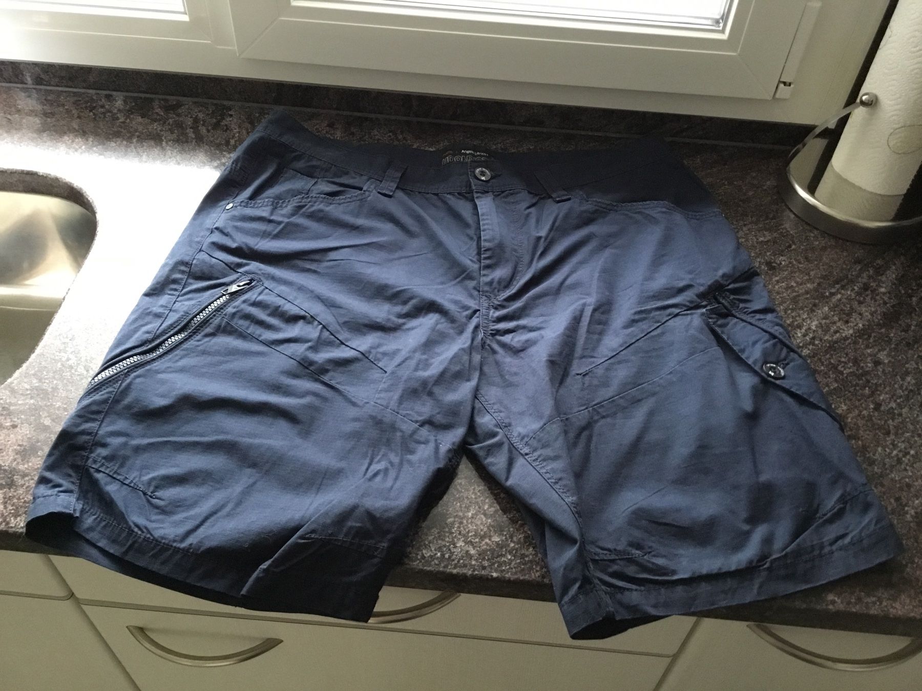 Hosen: Bequeme kurze Herren Hose Gr.38 – Neu (gemäss Beschreibung) aus Würenlos von Starceve