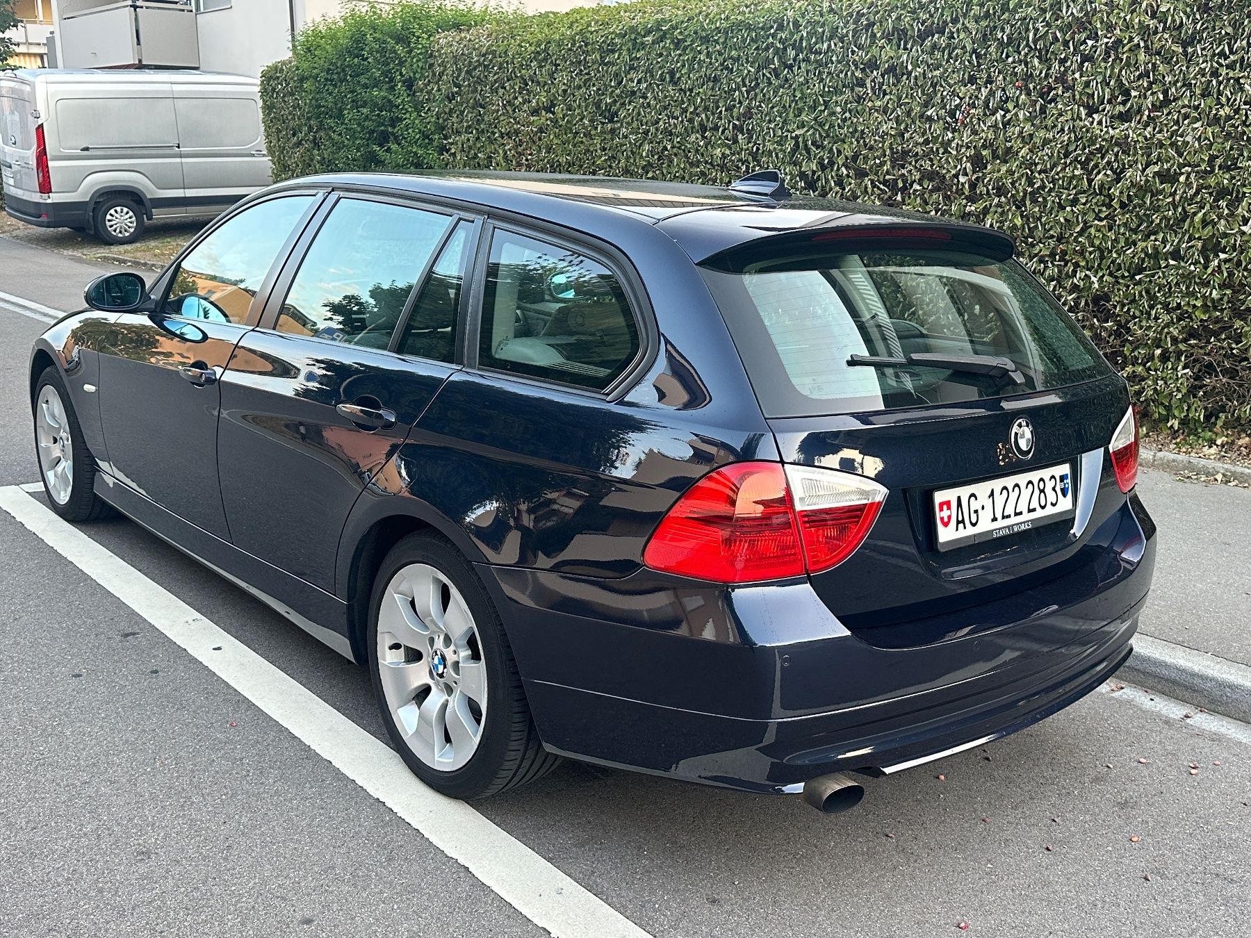 BMW Automobili: BMW 320i mit MFK Automat – Usato da Mellingen venduto da Gili_S 3