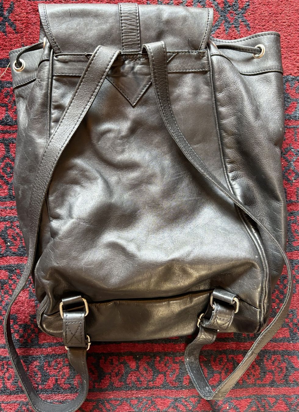 Rucksäcke: Schmucker schwarzer Lederrucksack – Gebraucht aus Ebnat-Kappel von pourlemerite 1