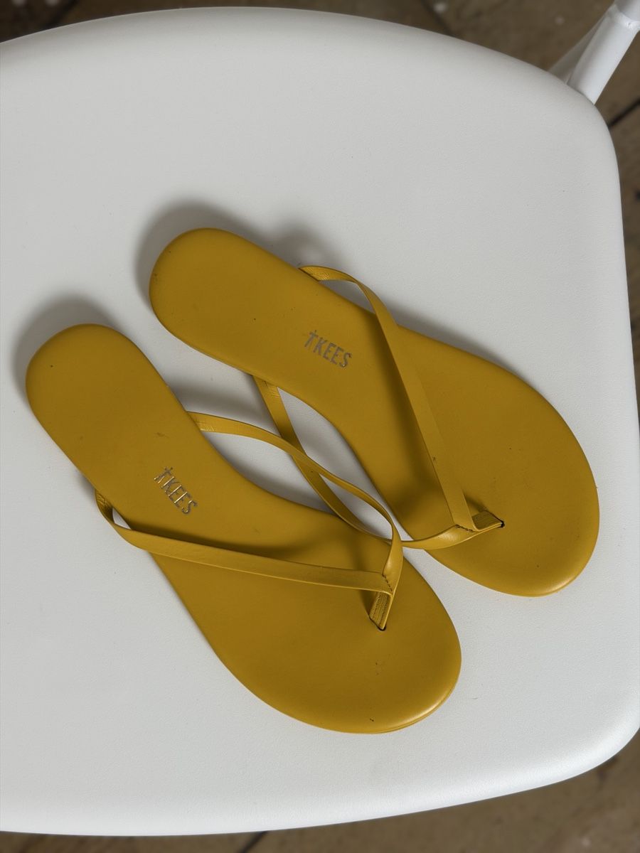 Damenschuhe: TKEES Flip Flops Gelb EUR 38 – Gebraucht aus Knonau von Grapesvintage 3