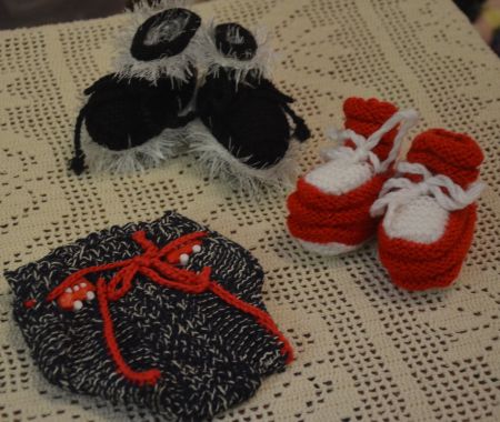 TAILLE 62-68 - BABY SET NEU - HANDARBEIT