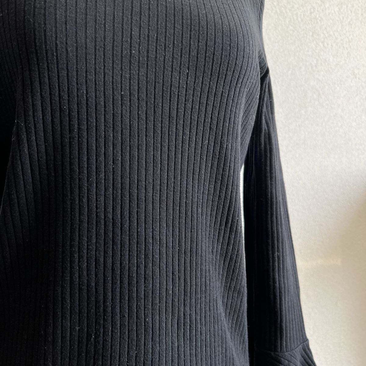 H&M Top: H&M Top Schwarz S – Usato da Tagelswangen venduto da SpicyChicken 4