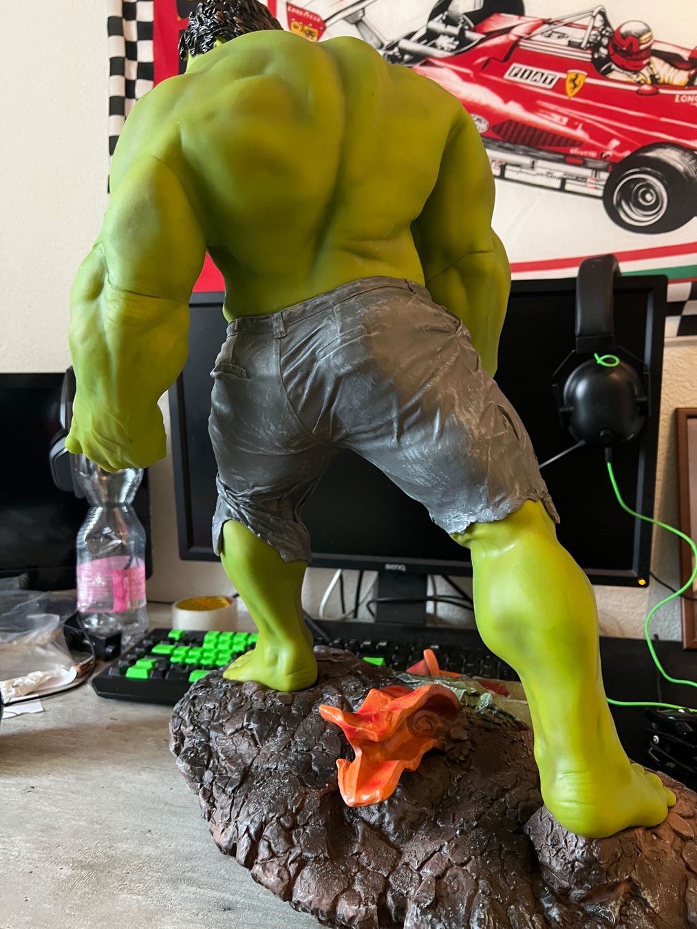 Statuette: 60cm Hulk Smash Statue 10kg – Nuovo (secondo la descrizione) da Lohn-Ammannsegg venduto da JarvisSystem2.0 2