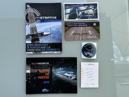 Brochures SolarStratos avec autographes