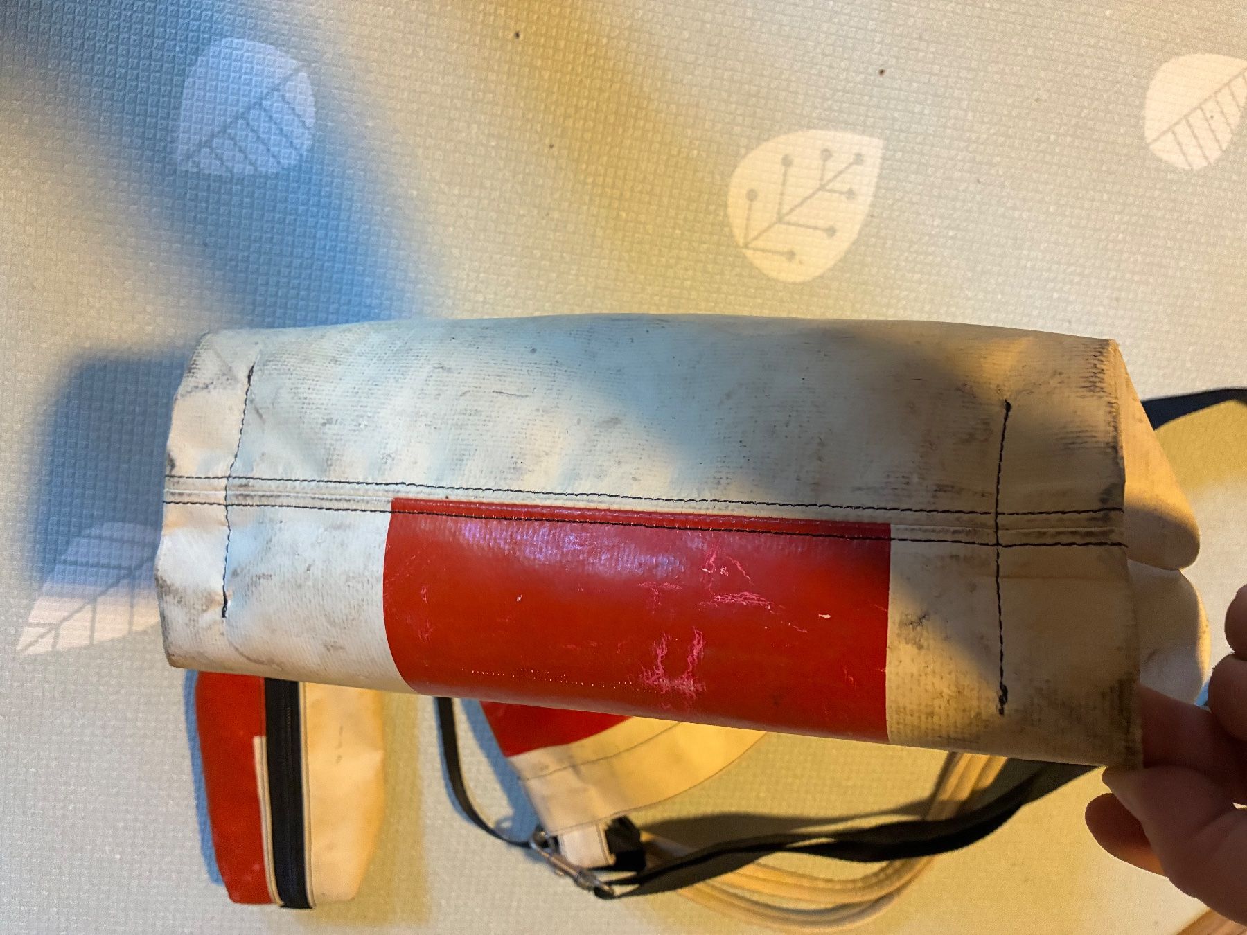 Freitag Taschen: Grosse Freitag-Tasche – Gebraucht aus Schlossrued von Liive___ 2