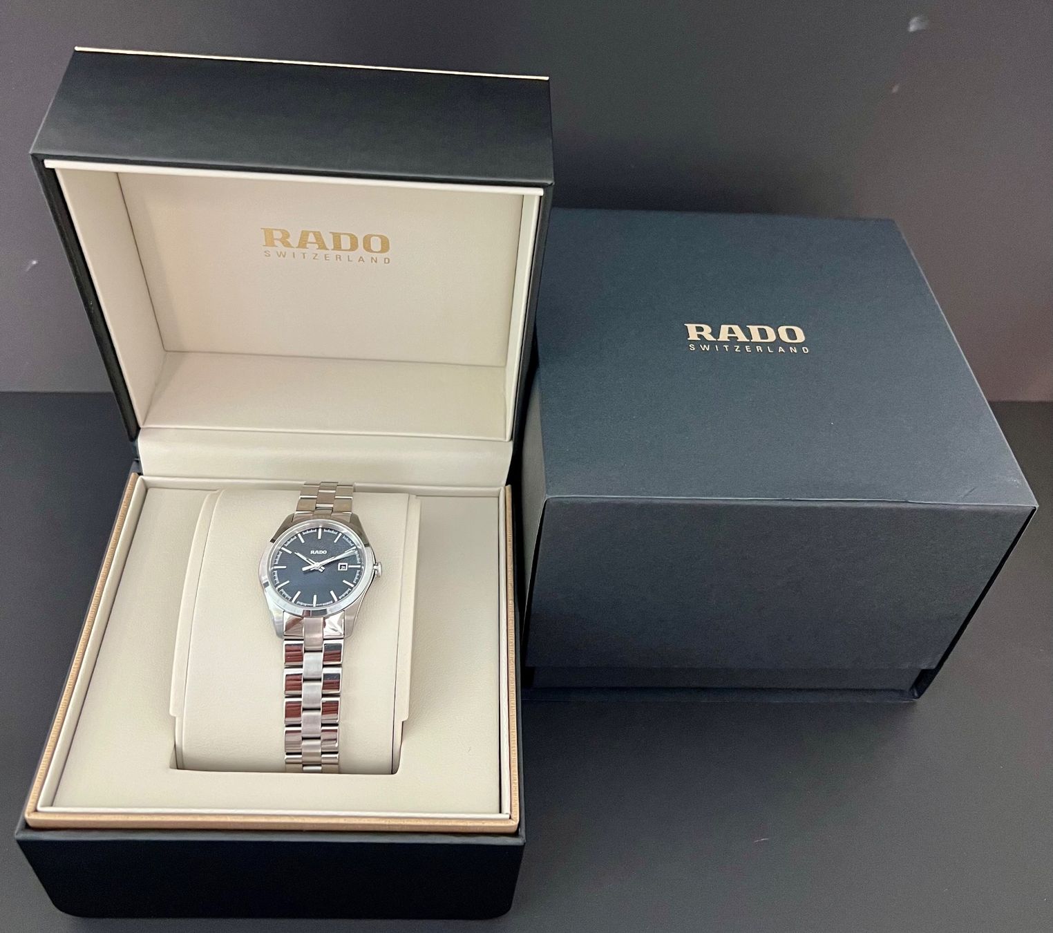 Rado Montres: Rado Hyperchrome Lady 31mm Quartz Date – Neuf avec emballage d'origine à Sion par ROBY_ROBY_ROBY