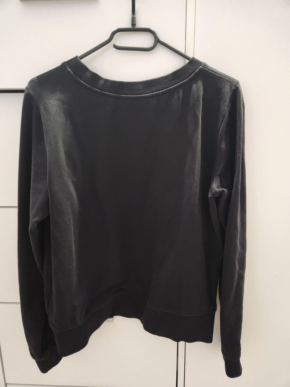 Moschino Pullover & Sweatshirts: Love Moschino Pullover – Gebraucht aus Oftringen von Leleni 1