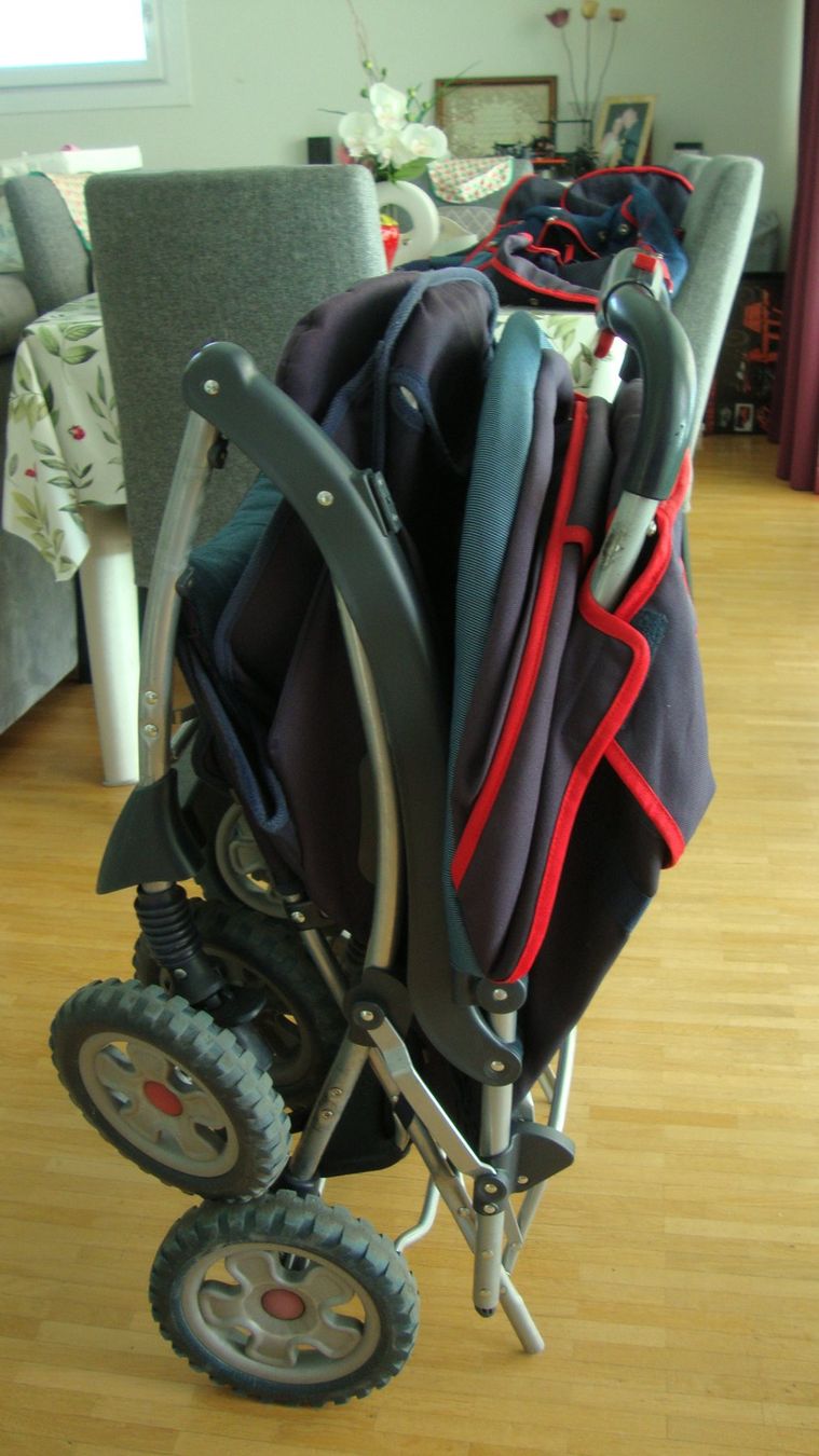 Carrozzine: Poussette double pliable avec les 2 sièges réglables – Usato da Onex venduto da 2fast4you.pi 5