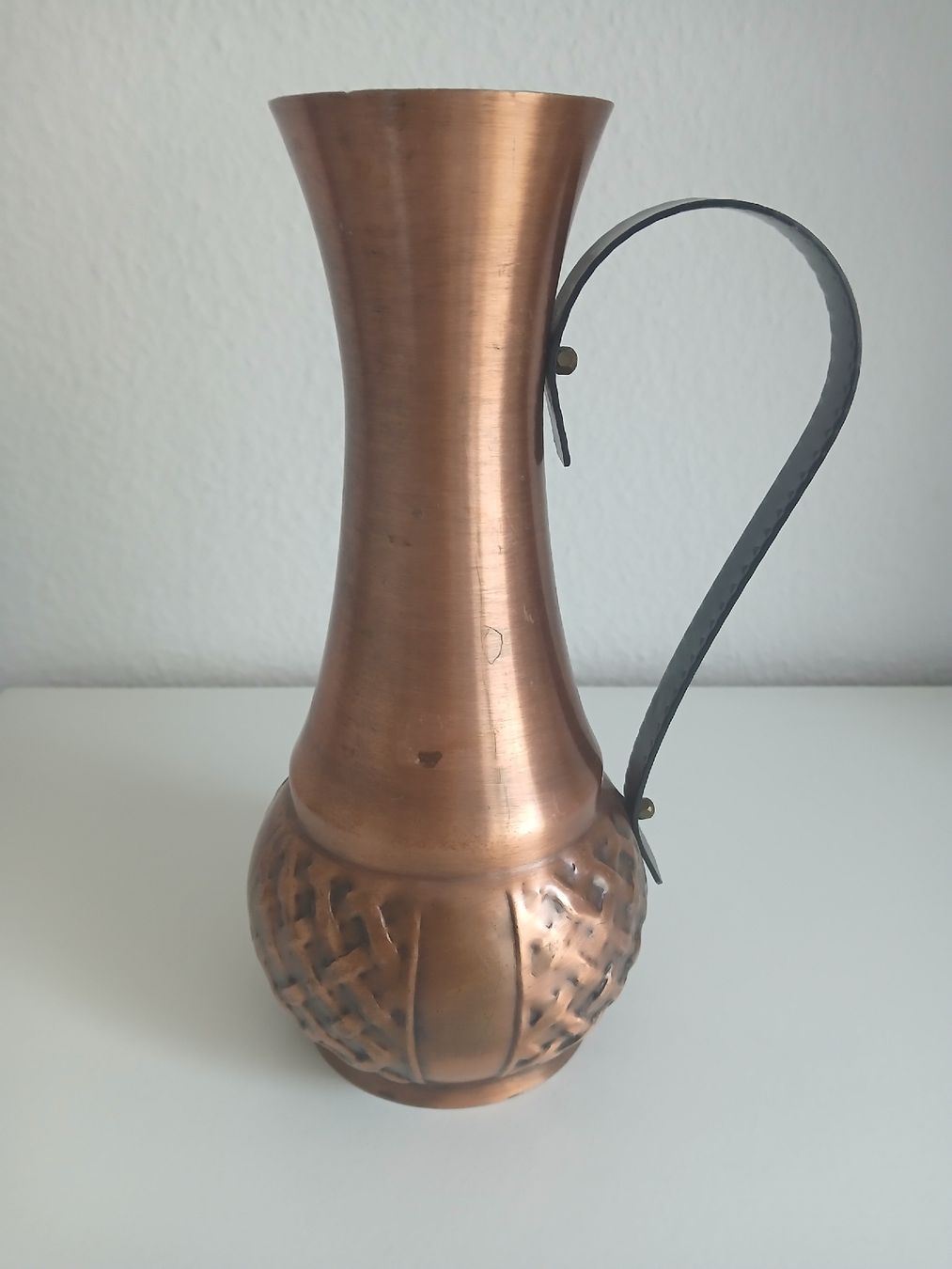 Vasi & Recipienti: Vintage Copper Vase with Handle and Pattern – Usato da Dübendorf venduto da rol_fm6d