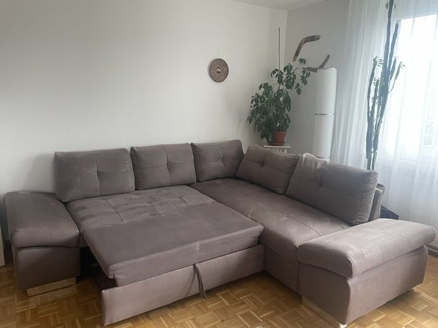 Sofas: Ecksofa mit Schlaffunktion, ca. 254 × 228 cm – Gebraucht aus Glattfelden von sami_141 1