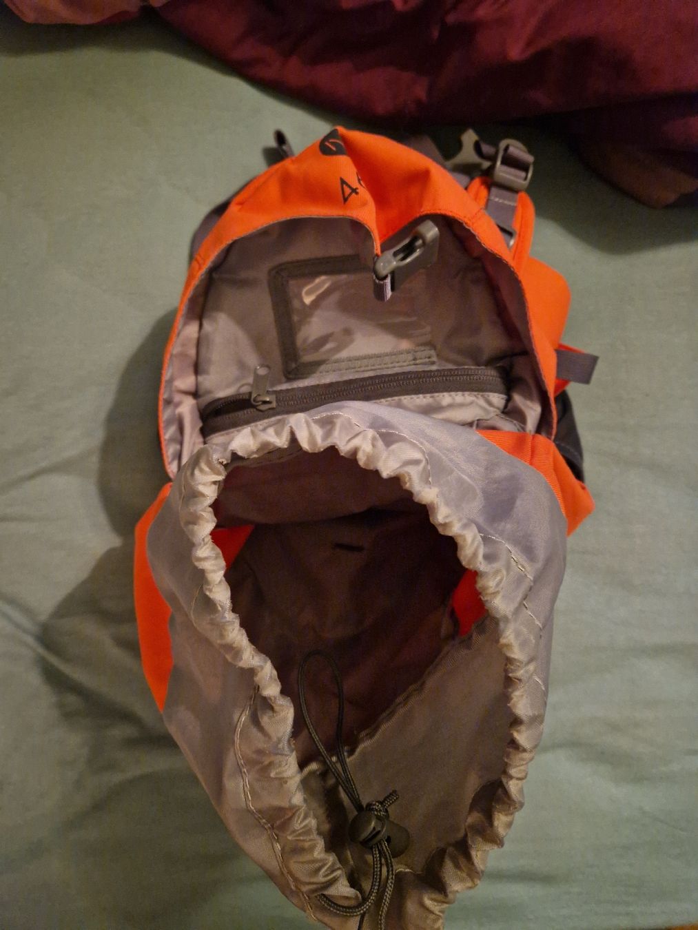 46 Nord Zaini: Süsser Wanderrucksack 46N, orange – Usato da Ittigen venduto da ivovaldez96 1