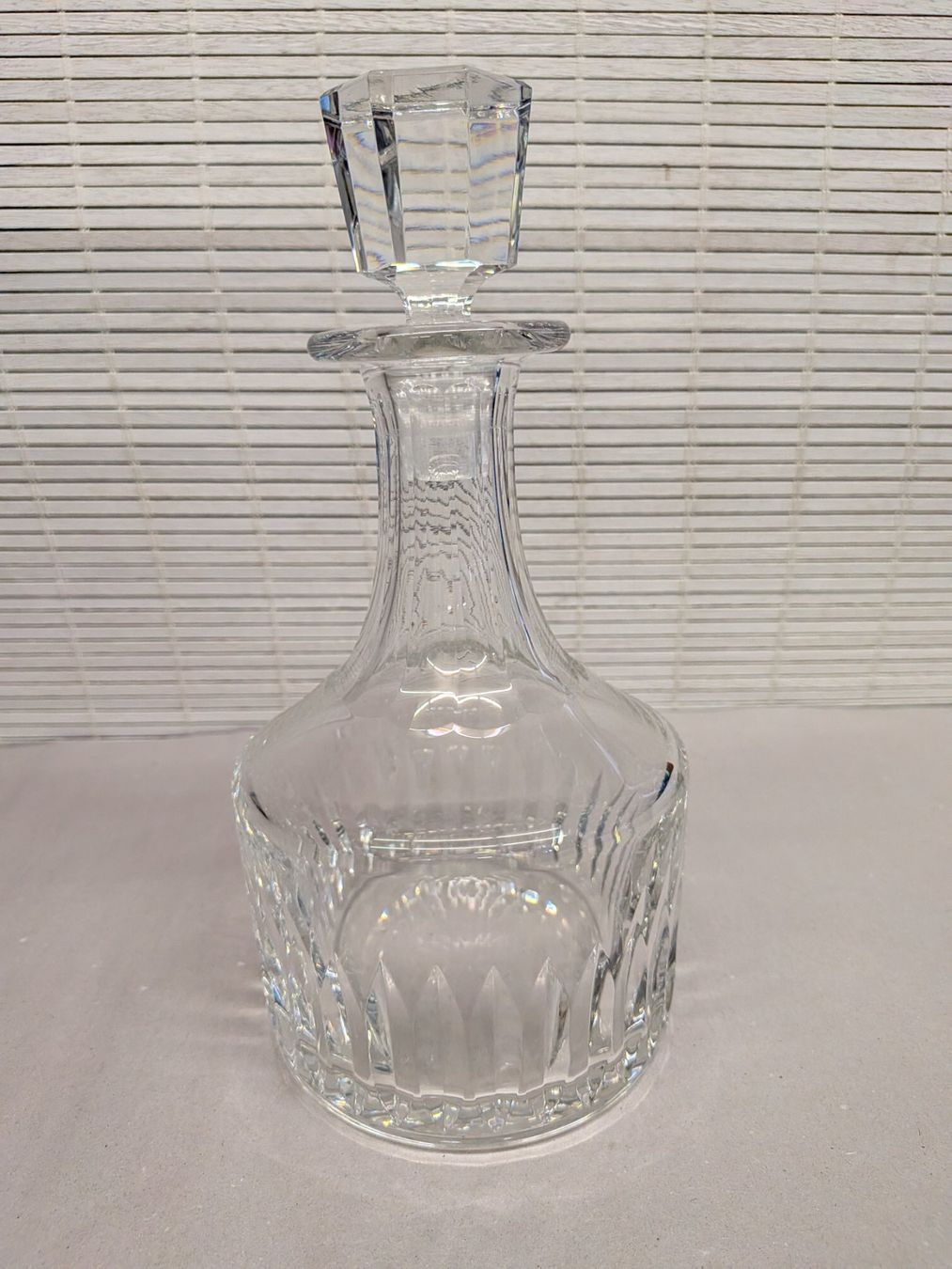 Caraffe: Saint Louis Kristallglas Karaffe – Usato da Emmen venduto da magelan