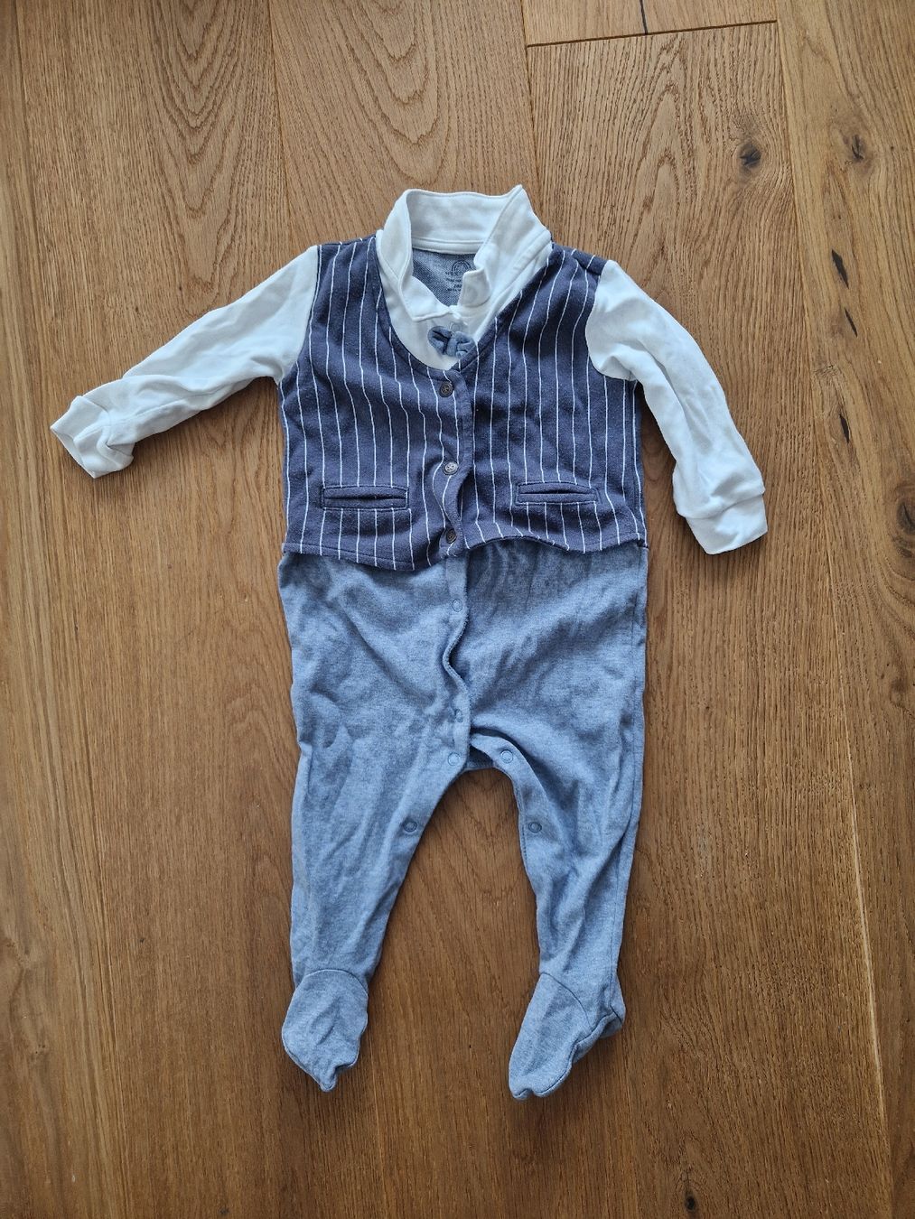Next Pantaloni: Baby Strampler festlich, Grösse 74 – Usato da Eschenbach SG venduto da SanFranciscoCalifornia 7