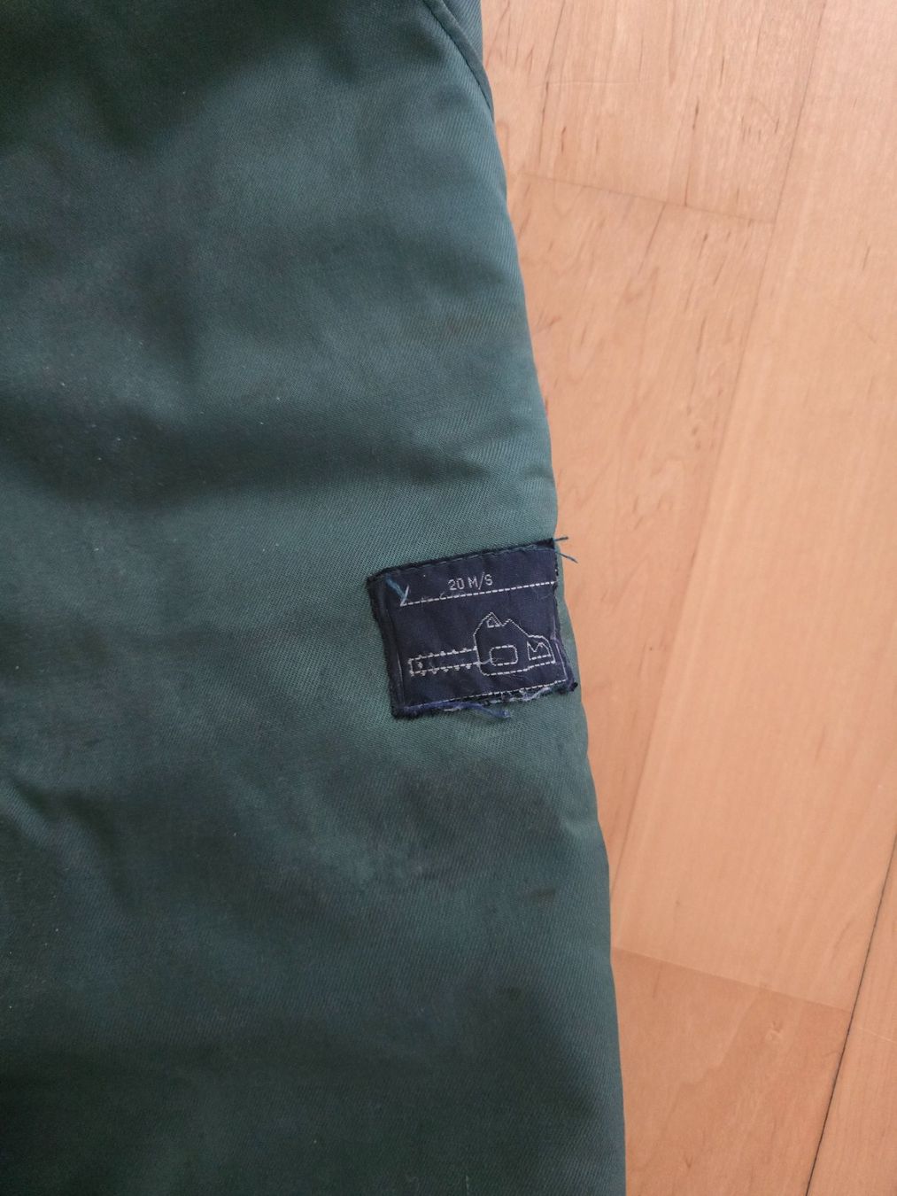 Pantaloni: Schnitthosen Größe M/S – Usato da Emmenbrücke venduto da bagger58 2