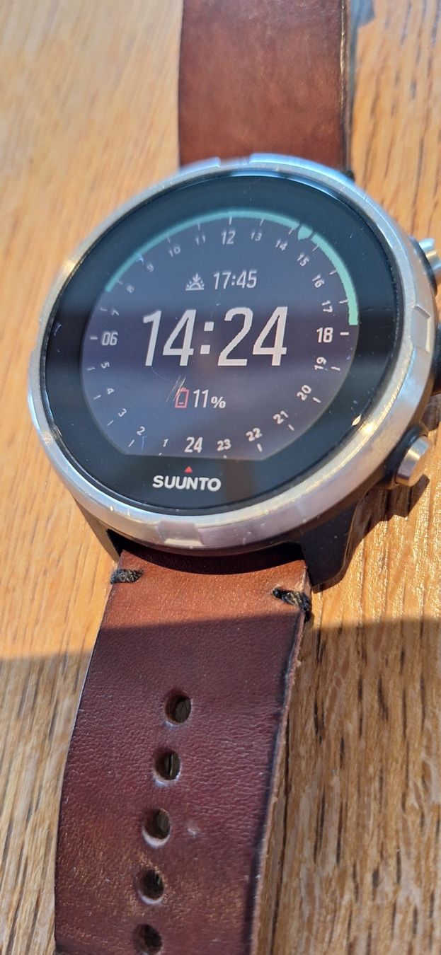 Suunto Smartwatch: :: Suunto 9 Smartwatch :: – Usato da Winterberg ZH venduto da Jjoni 2