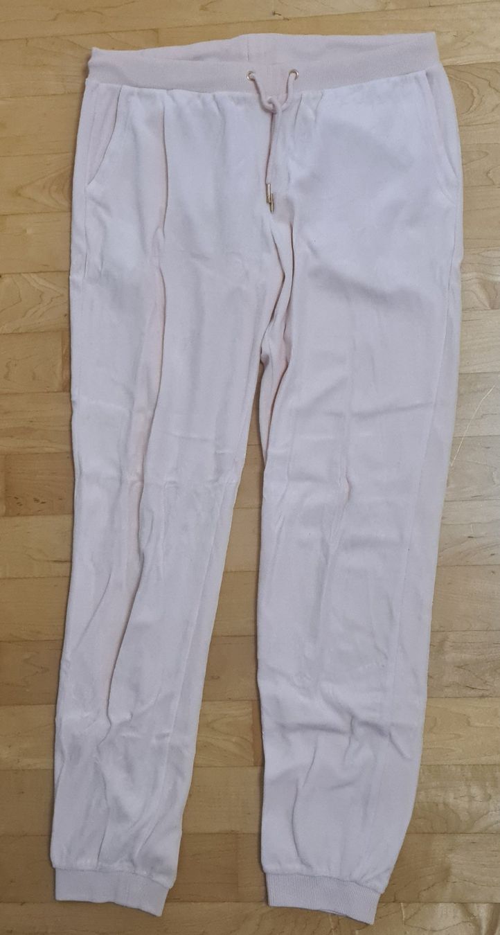 Hosen: Bequeme Trainerhose – Neu (gemäss Beschreibung) aus Glattpark(Opfikon) von ejo_m8fr