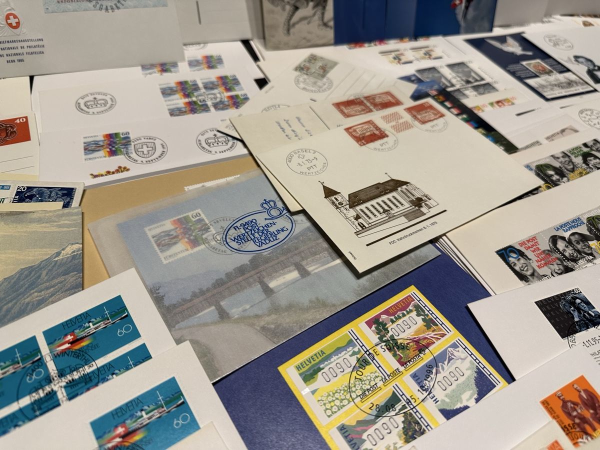 Alle Briefmarken: Sammlung Sonderbriefe, FDC, Karten Schweiz – Gebraucht aus Stettfurt von 2442 3