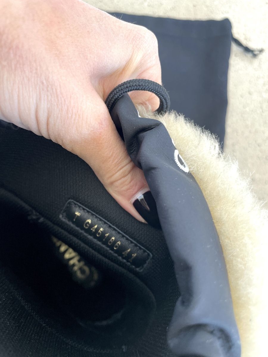 Chanel Scarpe da donna: Chanel Snow Boots – Usato da Stäfa venduto da Nicole093 8